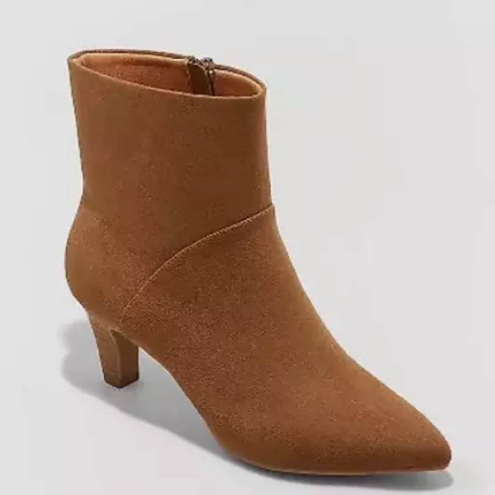 NEW Universal Thread Suede Frances Ankle Boots Brown
